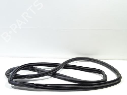 Used Rubber door seal MERCEDES-BENZ VITO Mixto (Double Cabin) (W447) 119 CDI 4-matic (447.701, 447.703, 447.705) (190 hp) 26177132
