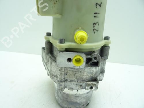 Used Steering pump Steering pump DACIA SANDERO 1.6 MPI 85 (BS03) (84 hp) 28218348 28218348