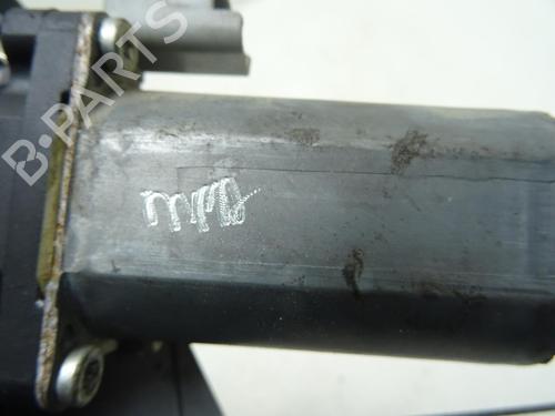 Rudehejsemekanisme Højre bagtil Rudehejsemekanisme Højre bagtil CITROËN C3 I (FC_, FN_) 1.4 16V HDi (90 hp) 33804066 33804066