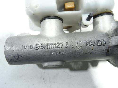 Used Brake master cylinder Brake master cylinder HYUNDAI SANTA FÉ II (CM) 2.2 CRDi GLS 4x4 (150 hp) 30357902 30357902