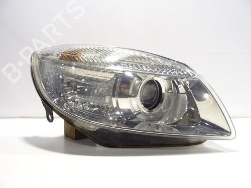 Used Right headlight SKODA ROOMSTER (5J7) 1.9 TDI (105 hp) 28164564