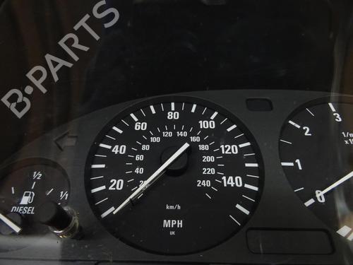 instrument-cluster-bmw-5-touring-e39-525-d-62106942233-1996-1997-1998-1999-2000-2001-2002-2003-2004-20052934 main image