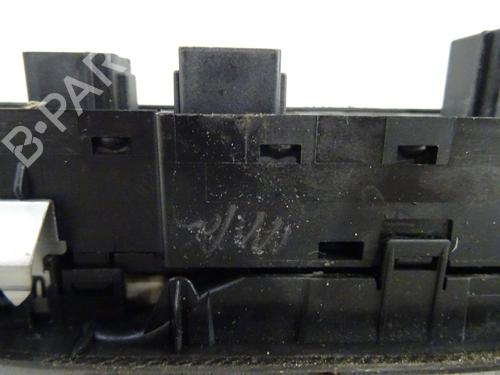 Left front window switch CITROËN C5 III (RD_) 2.0 HDi 140 (RDRHF8, RDRHFA, RDRHA8, RDRHAJ) | BP33314663I27 - Image 2