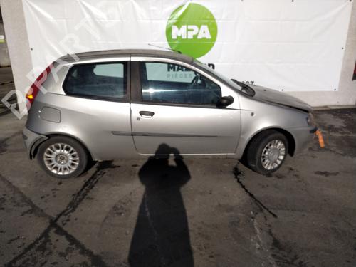 Water radiator FIAT PUNTO (188_) 1.9 JTD | BP32185464M31 