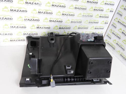 Glove box PEUGEOT 3008 II SUV (MC_, MR_, MJ_, M4_) 2.0 BlueHDi 150 (MJAHXH, MJAHXV, MJAHXG, MJAHSH, MJAHRH,... | BP20045537C95 