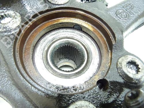 Right front steering knuckle VW GOLF V (1K1) 1.9 TDI | BP30079435M26