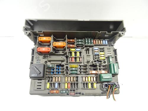 Used Fuse box BMW 3 Touring (E91) 320 d (177 hp) 28153974
