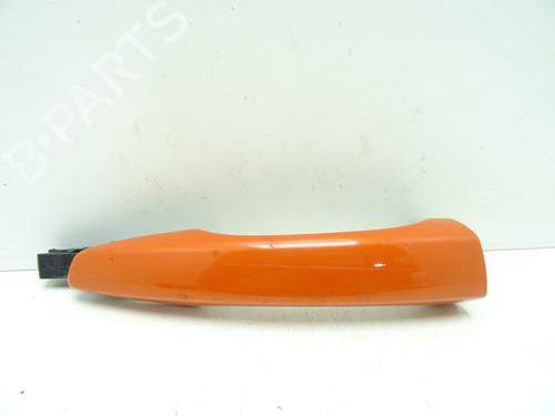 Used Front right exterior door handle OPEL CORSA F (P2JO) 1.2 (68) (101 hp) 28139001