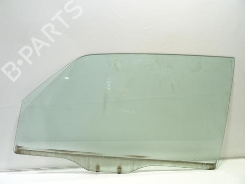 Używane Szyba drzwi przednich lewych MITSUBISHI PAJERO III (V7_W, V6_W) [1999-2007]  30089825