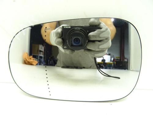 Used Left mirror glass RENAULT CLIO II (BB_, CB_) 1.2 (BB0A, BB0F, BB10, BB1K, BB28, BB2D, BB2H, CB0A,... (58 hp) 28218245