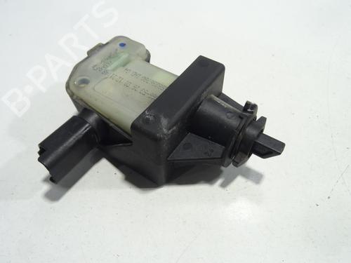 Fuel door actuator CITROËN DS5 2.0 HDi 165 | BP25435890E18 - Image 2
