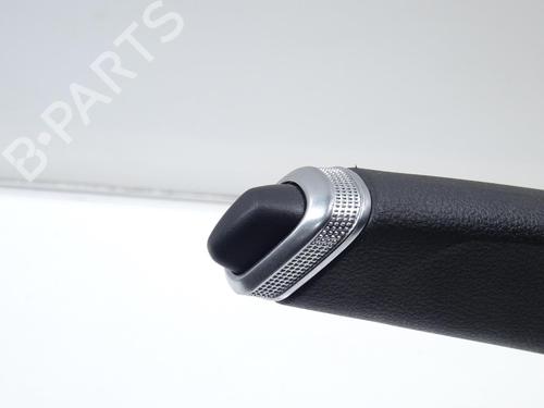 Used Hand brake Hand brake RENAULT CAPTUR II (HF_) E-TECH 145 (HFMU) (143 hp) 22596343 22596343