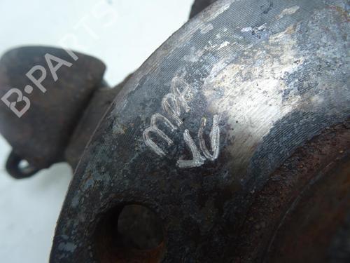 Used Left front steering knuckle Left front steering knuckle RENAULT TRAFIC II Van (FL) 1.9 dCi 80 (FL0B) (82 hp) 32699568 32699568