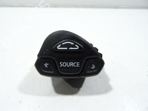 Used Switch NISSAN X-TRAIL I (T30) 2.2 dCi 4x4 (136 hp) 25872768