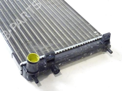 Used Water radiator Water radiator 20063272 20063272