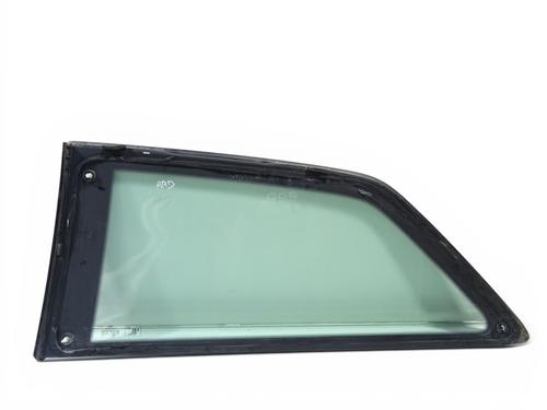 Used Rear right quarter glass Rear right quarter glass 37527805 37527805