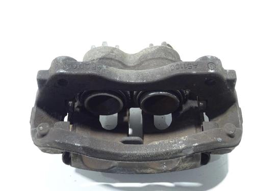Used Right front brake caliper Right front brake caliper RENAULT MASTER III Van (FV) 2.3 dCi 135 FWD (FV0N, FV08, FV06, FV00, FV1S) (136 hp) 24420731 24420731