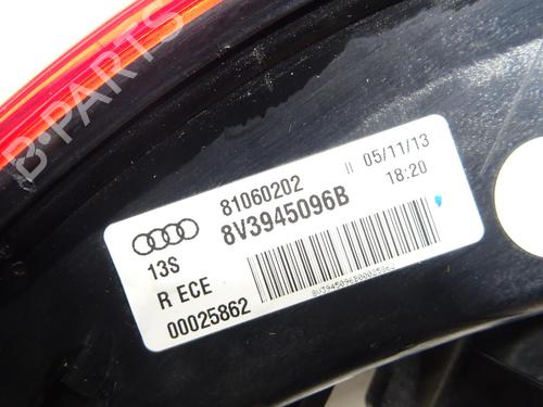 Right taillight AUDI A3 Sportback (8VA, 8VF) 1.4 TFSI | BP29255418C35 