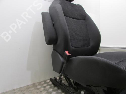 Left front seat PEUGEOT 5008 (0U_, 0E_) 2.0 HDi 150 / BlueHDi 150 | BP25588134C15 