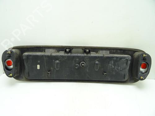 Used Rear center light Rear center light RENAULT MEGANE I Cabriolet (EA0/1_) 1.6 16V (EA04, EA0B, EA11, EA1J) (107 hp) 27303877 27303877