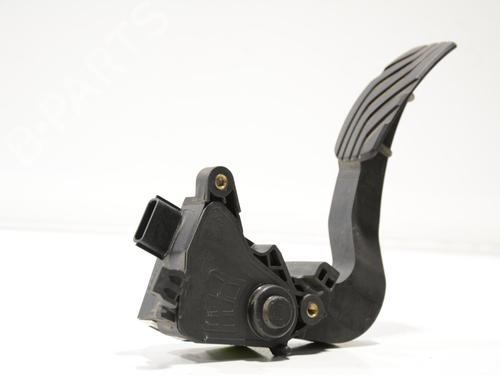 Pedal RENAULT MEGANE IV Hatchback (B9A/M/N_) 1.5 dCi 110 (B9A3) (110 hp) 32783115