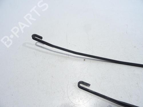 Front windshield wiper arm TOYOTA YARIS (_P1_) 1.3 (NCP10, SCP12_) | BP29425105C143 