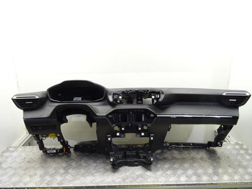 Used Dashboard PEUGEOT 208 II (UB_, UP_, UW_, UJ_) 1.2 PureTech 75 (75 hp) 28079942