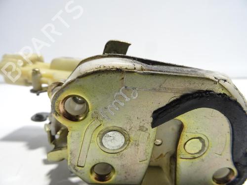 rear-left-lock-toyota-yaris-_p1_-1999-2000-2001-2002-2003-2004-2005-29425098 main image