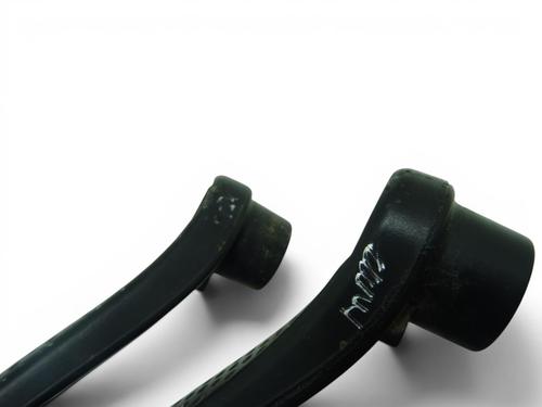 Used Front windshield wiper arm Front windshield wiper arm CITROËN C5 III (RD_) 2.0 HDi 140 (RDRHF8, RDRHFA, RDRHA8, RDRHAJ) (140 hp) 34387922 34387922