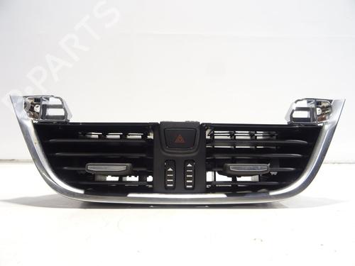 Used Air vent FORD FIESTA VII (HJ, HF) 1.0 EcoBoost (95 hp) 29756895