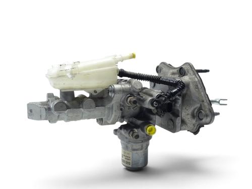 Brake master cylinder RENAULT ZOE (BFM_) ZOE | BP38922127M77 - Image 3