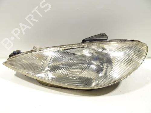 Venstre forlygte PEUGEOT 206 Hatchback (2A/C) 1.9 D (69 hp) 30864152
