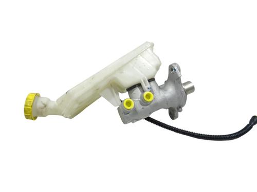 Used Brake master cylinder Brake master cylinder CITROËN C3 III (SX) 1.2 THP 110 (SXHNPS, SXHNZT, SXHNZ6) (110 hp) 35888588 35888588