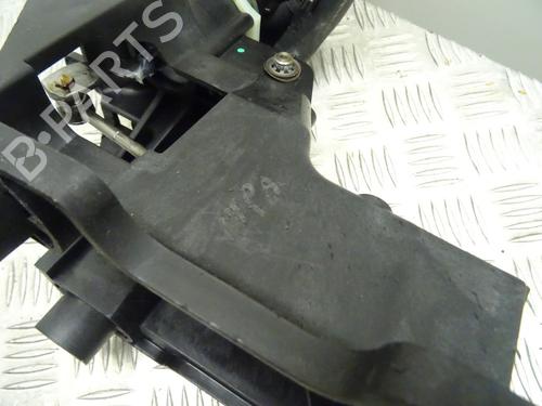Gear lever PEUGEOT 208 I (CA_, CC_) 1.6 GTi | BP28193944M90 