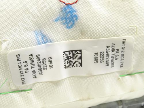 Used Passenger airbag Passenger airbag FIAT 500 (312_) 1.0 Mild Hybrid (312.AYD1B) (69 hp) 33213142 33213142