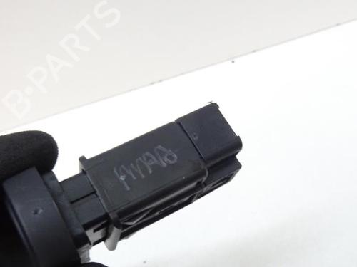 Used Warning switch Warning switch DACIA SANDERO 1.4 MPI LPG (72 hp) 28442078 28442078