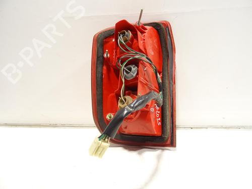 right-taillight-toyota-rav-4-ii-_a2_-2000-2001-2002-2003-2004-2005-31858326 main image