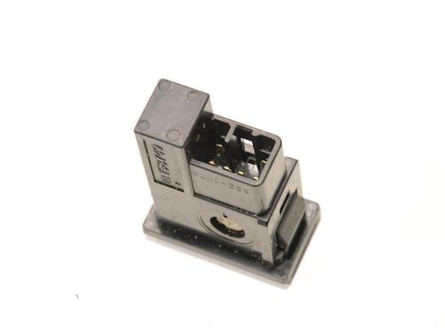 Used Switch Switch TOYOTA LAND CRUISER 90 (_J9_) 3.0 TD (KZJ90_, KZJ95_, KZJ90R, KZJ95R, KZJ90W, KZJ95W) (125 hp) 31658489 31658489