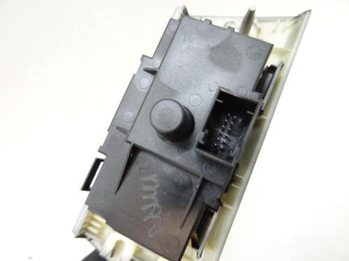 Used Headlight switch Headlight switch BMW 3 (E90) 318 d (122 hp) 21970086 21970086