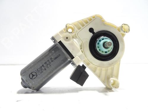 Used Right front window motor Right front window motor MERCEDES-BENZ B-CLASS Sports Tourer (W245) B 200 CDI (245.208) (140 hp) 20690279 20690279
