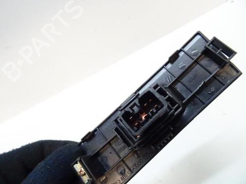 Right rear window switch HYUNDAI MATRIX (FC) 1.5 CRDi VGT | BP21825657I28 