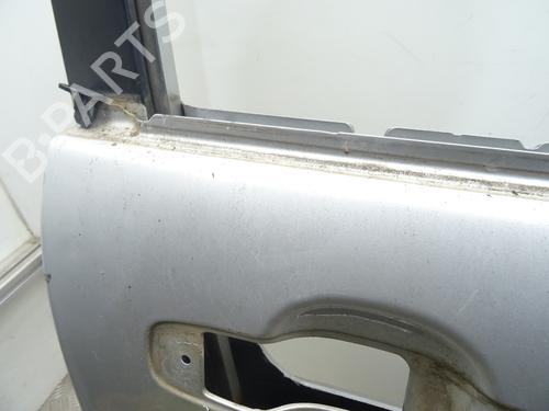 Dør høyre foran SUZUKI GRAND VITARA I (FT, HT) 2.7 4x4 (JA627, SQ627W2) | BP29998211C3