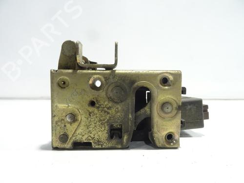Used Front right lock PEUGEOT 106 I (1A, 1C) 1.4 (75 hp) 26131923