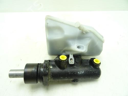Used Brake master cylinder Brake master cylinder PEUGEOT EXPERT Van (222) 2.0 HDI (94 hp) 27236733 27236733