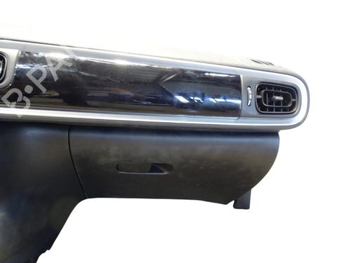 Used Dashboard Dashboard CITROËN C3 III (SX) 1.2 THP 110 (SXHNPS, SXHNZT, SXHNZ6) (110 hp) 36091575 36091575