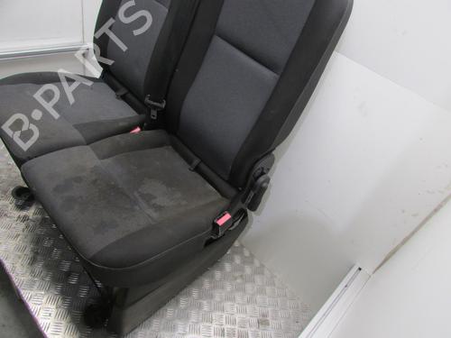 Used Right front seat Right front seat RENAULT MASTER III Van (FV) 2.3 dCi 110 FWD (FV0R, FV0W, FV1A) (110 hp) 22518199 22518199