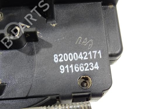 Front right lock RENAULT TRAFIC II Bus (JL) 2.0 dCi 115 (JL00, JL01, JL0H, JL0M, JL0U) | BP25269175C97 