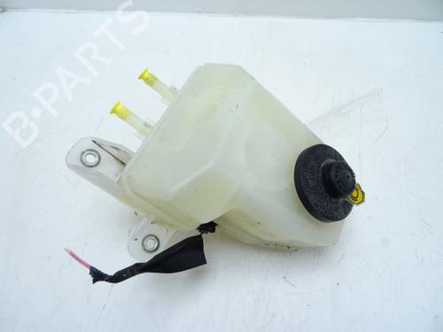 expansion-tank-toyota-prius-liftback-_w2_-2003-2004-2005-2006-2007-2008-2009-2010-26218001 main image