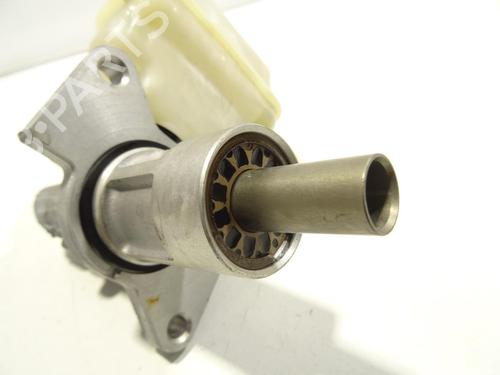 Brake master cylinder BMW 3 Convertible (E93) 330 d | BP21571177M77 