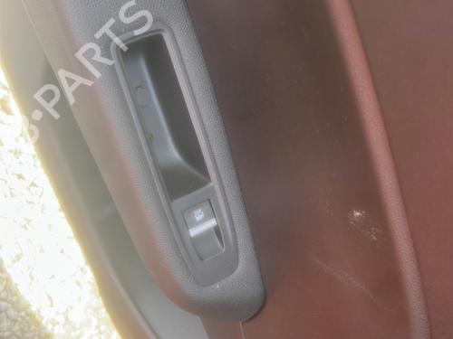 Left front seat RENAULT CLIO V (B7_) 1.0 TCe 100 (B7MT) | BP29115285C15 
